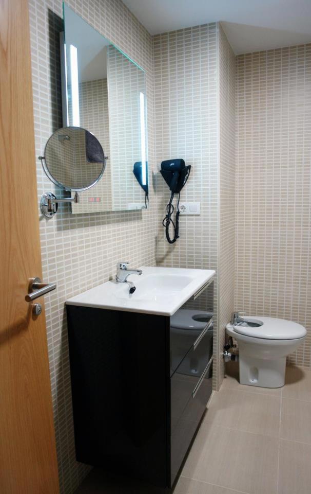 לוגרוניו Apartamentos Laurel מראה חיצוני תמונה