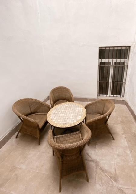 לוגרוניו Apartamentos Laurel מראה חיצוני תמונה